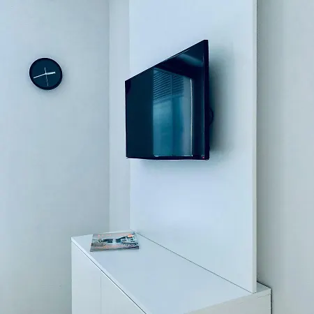 Apartment Apartello Modern - Wilanow Warsaw
